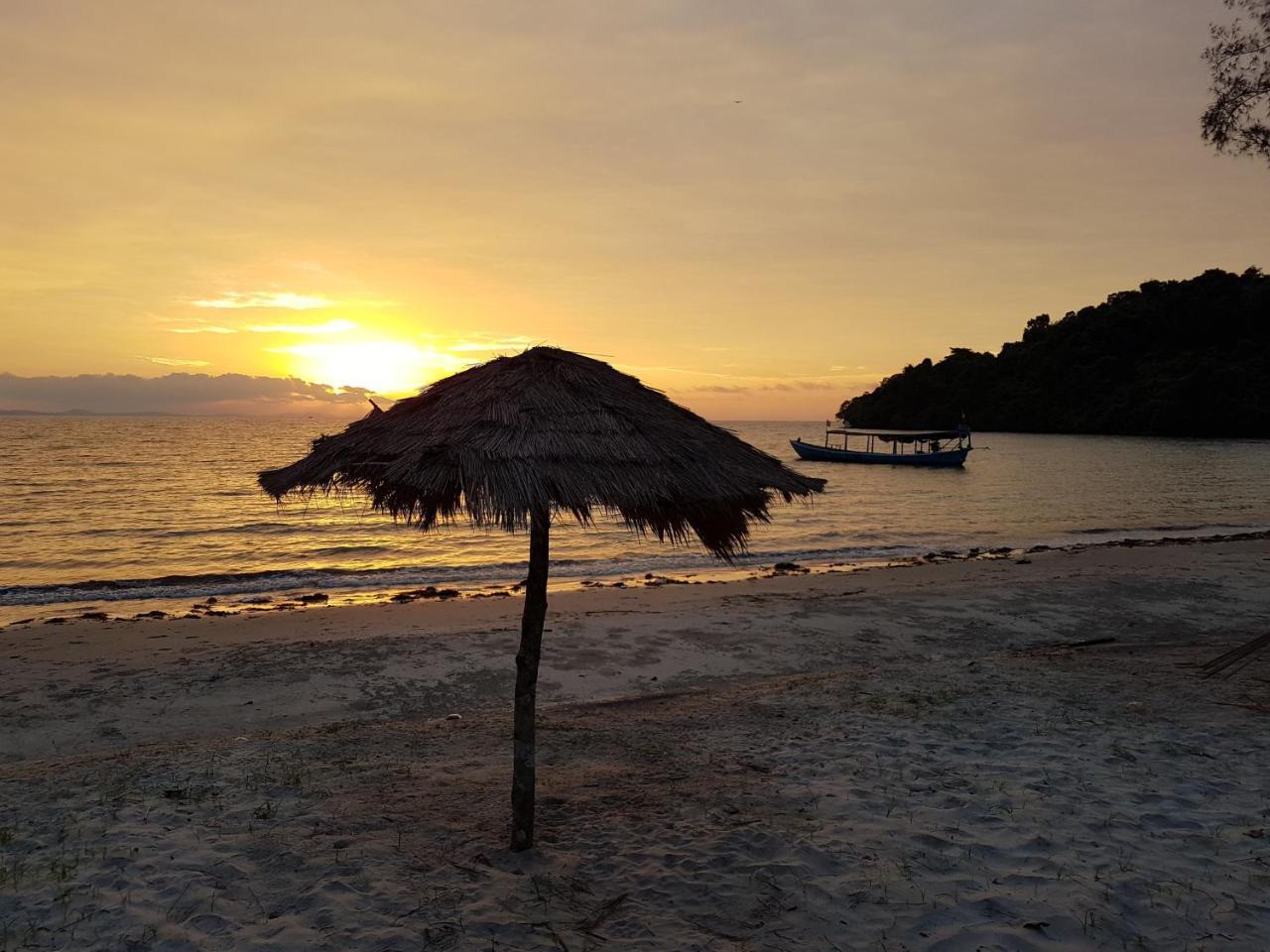 The Last Point Hostel Koh Ta Kiev 외부 사진